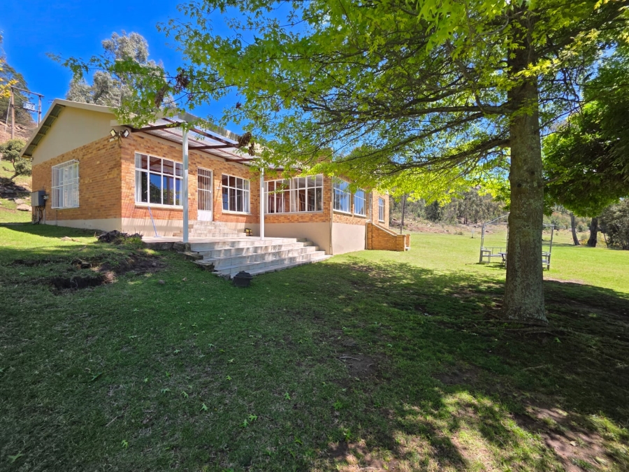 8 Bedroom Property for Sale in Bethlehem Rural Free State